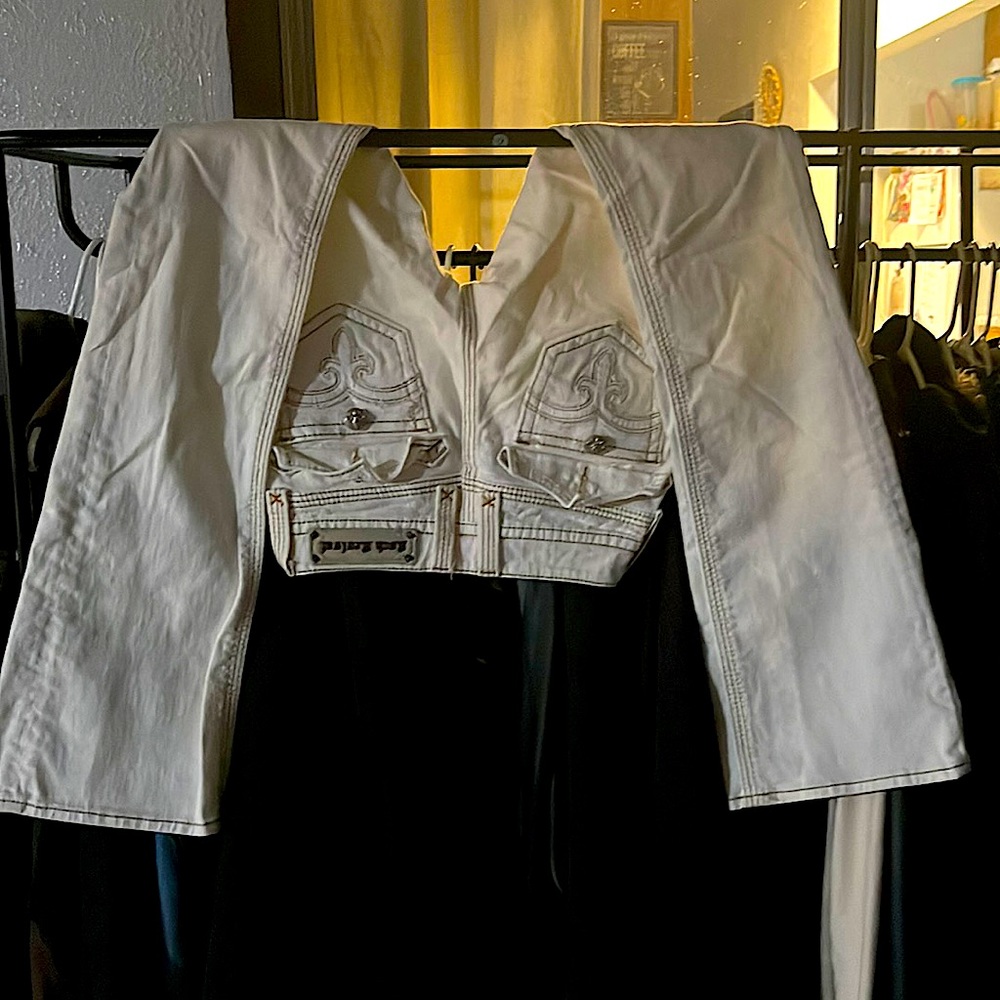 White Tock revival jeans 25X34 I have worn them twice